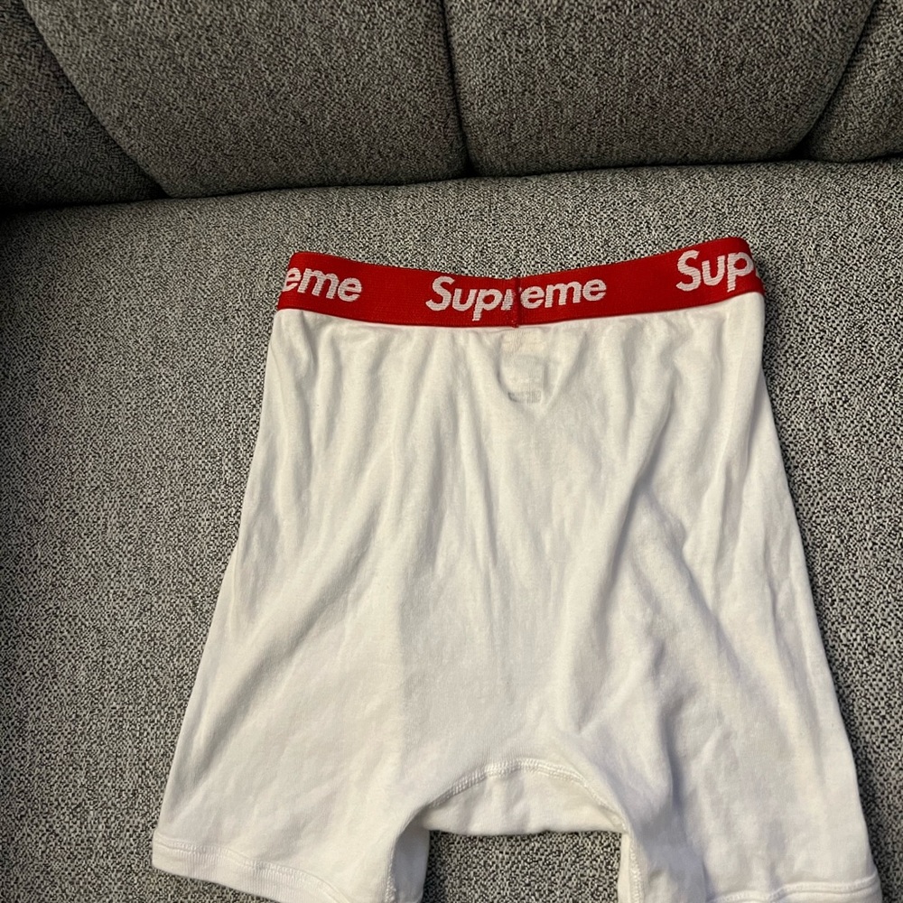Supreme boxer for man S size brand new white